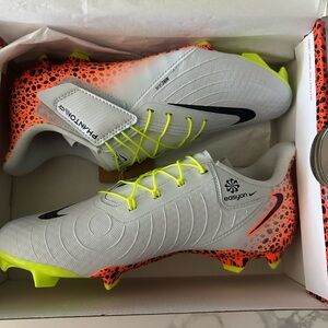 Nike Phantom GX II Multicolor Cleats